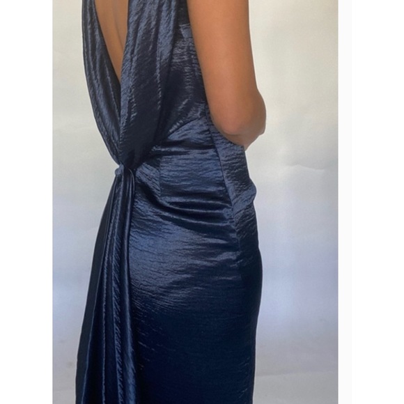 NWT FAME And PARTNERS Harley Midi Dress - Picture 4 of 13